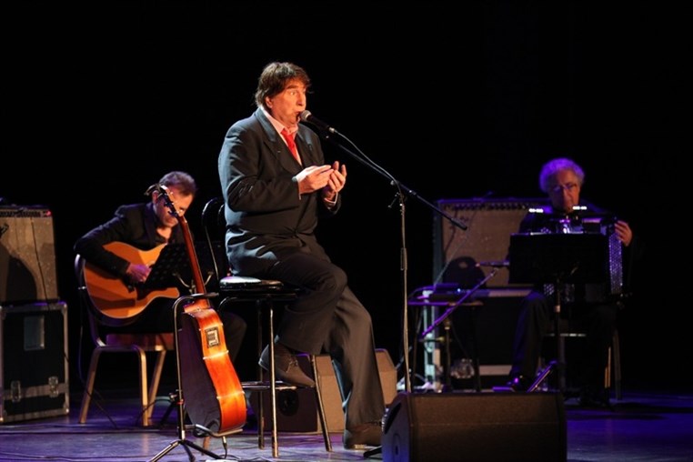 Bernard Sauvat Au Casino Du Liban